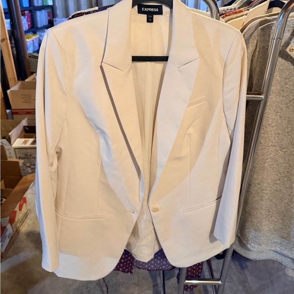 Express Jackets & Blazers - Express Cream Single-Button Blazer